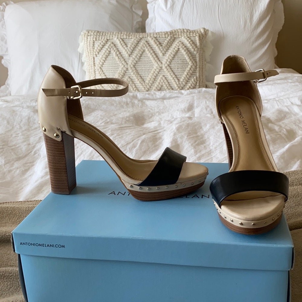 Antonio Melani Mercer Heels Size 9
